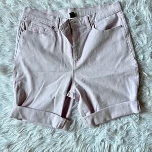 Gloria jeans high waisted light purple shorts size 12